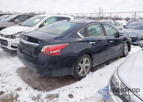 2015 Nissan Altima 2.5 Sv z USA, uszkodzony, nr VIN 1N4AL3AP0FC498450